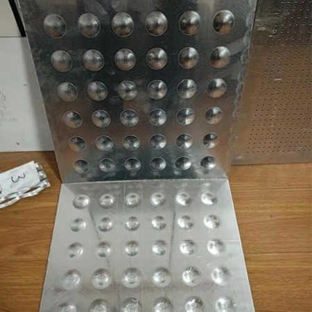 冲孔铝单板